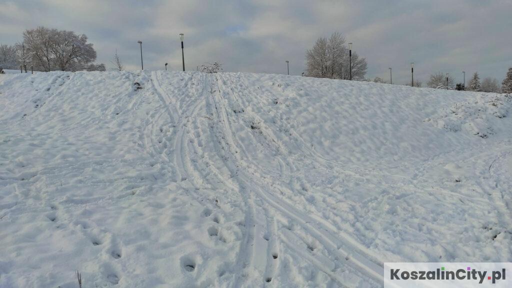 Górka na sanki na Wodnej Dolinie w Koszalinie