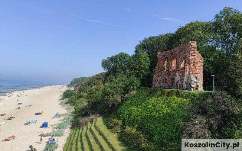 Ruiny kościoła w Trzęsaczu