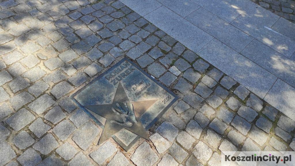 Roman Żurek - Kabarek Neo-Nówka - Odcisk dłoni na Alei Gwiazd Kabaretu w Koszalinie