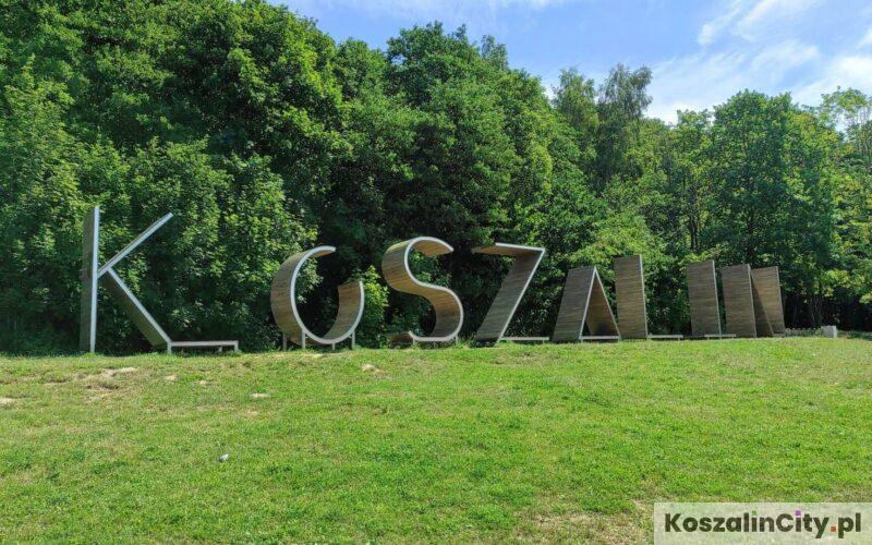 Koszalin - napis pod Górą Chełmską