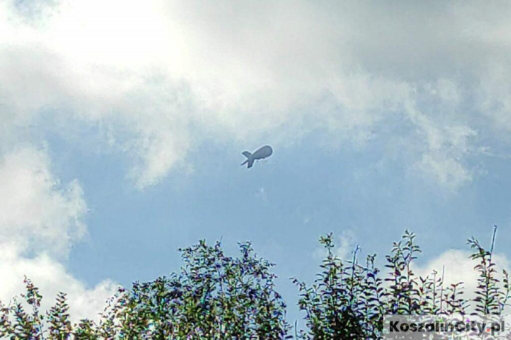 Sterowiec latający nad Koszalinem