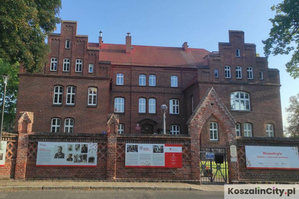 Główny budynek Archiwum Państwowego w Koszalnie