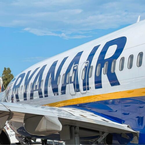 Tanie latanie z Ryanair, czyli sprawdzone sposoby na obniżenie cen biletów na samolot!