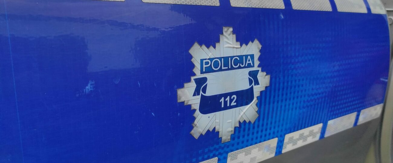 Blisko 2 promile za kierownicą. Dzielnicowi z Sianowa przerwali niebezpieczną jazdę