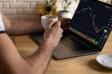 XTB: Rachunek maklerski – opłaty, opinie, jak założyć? 📈