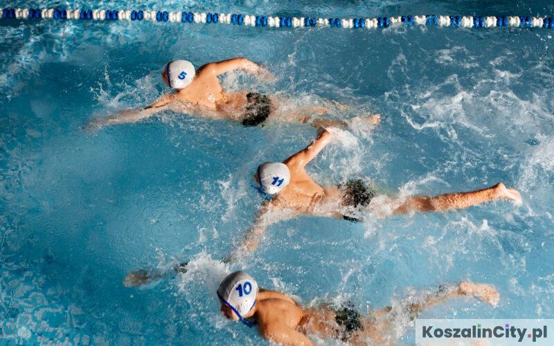 Maraton pływacki Ekiden w Koszalinie