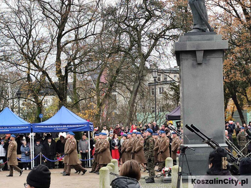 Marsz Niepodległości w Koszalinie 2025 (21)