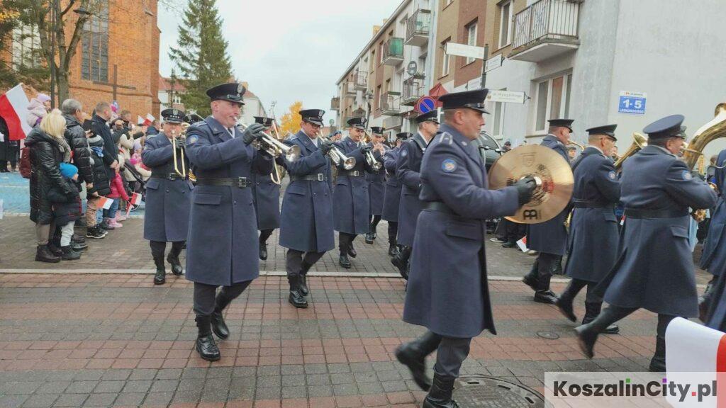 Marsz Niepodległości w Koszalinie 2025 (25)