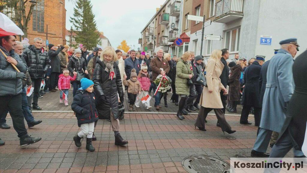Marsz Niepodległości w Koszalinie 2025 (30)