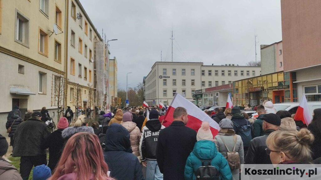 Marsz Niepodległości w Koszalinie 2025 (34)