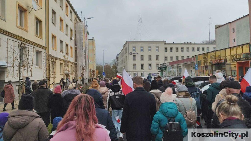 Marsz Niepodległości w Koszalinie 2025 (35)