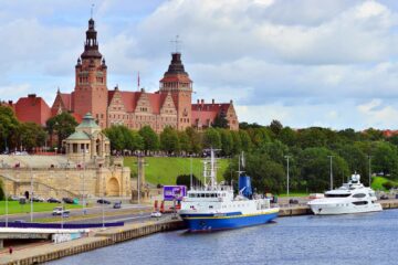 Marszałkowie dyskutują o przyszłości regionów: unijne fundusze, rozwój firm i bezpieczeństwo