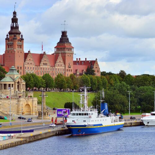 Marszałkowie dyskutują o przyszłości regionów: unijne fundusze, rozwój firm i bezpieczeństwo