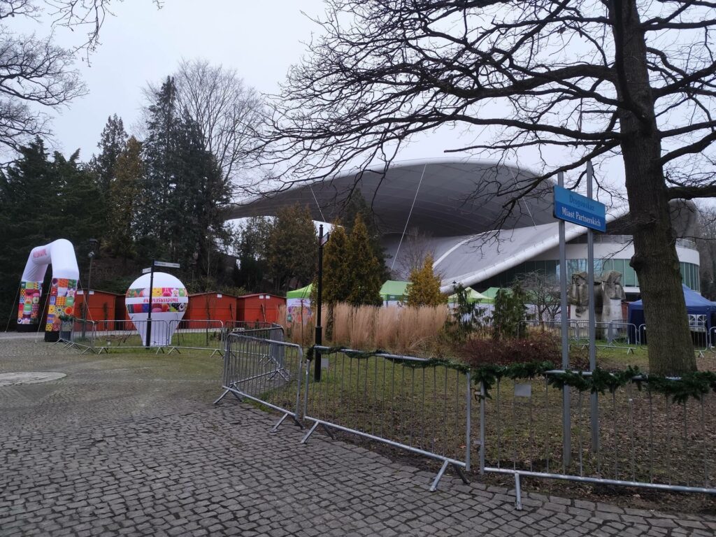 Przygotowania do Jarmarku Bożonarodzeniowego w Koszalinie (2)