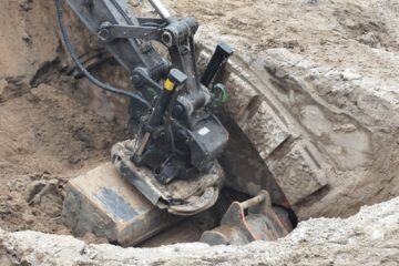 Koszalin: podczas remontu ulicy Zwycięstwa odkryto most z XIX wieku [Zdjęcia+Video]