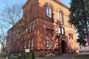 Pomóżmy uczniom ze sportowej “Jedynki” w zakupie reprezentacyjnych stroi sportowych!